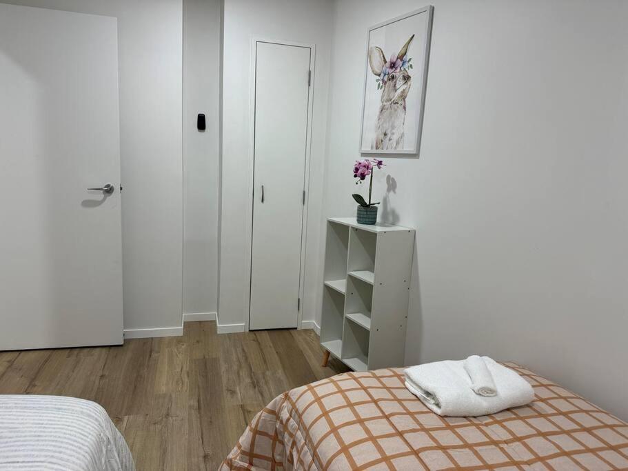 Stunning 3 Bd - 2 Bth City Apt - Pool & Carpark Окленд Екстер'єр фото