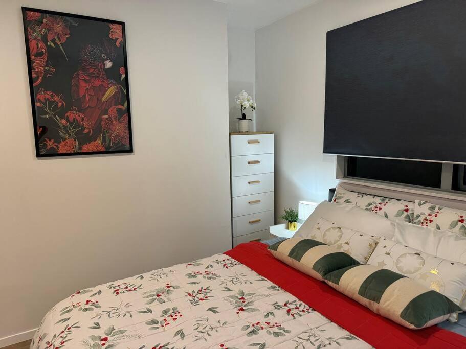 Stunning 3 Bd - 2 Bth City Apt - Pool & Carpark Окленд Екстер'єр фото