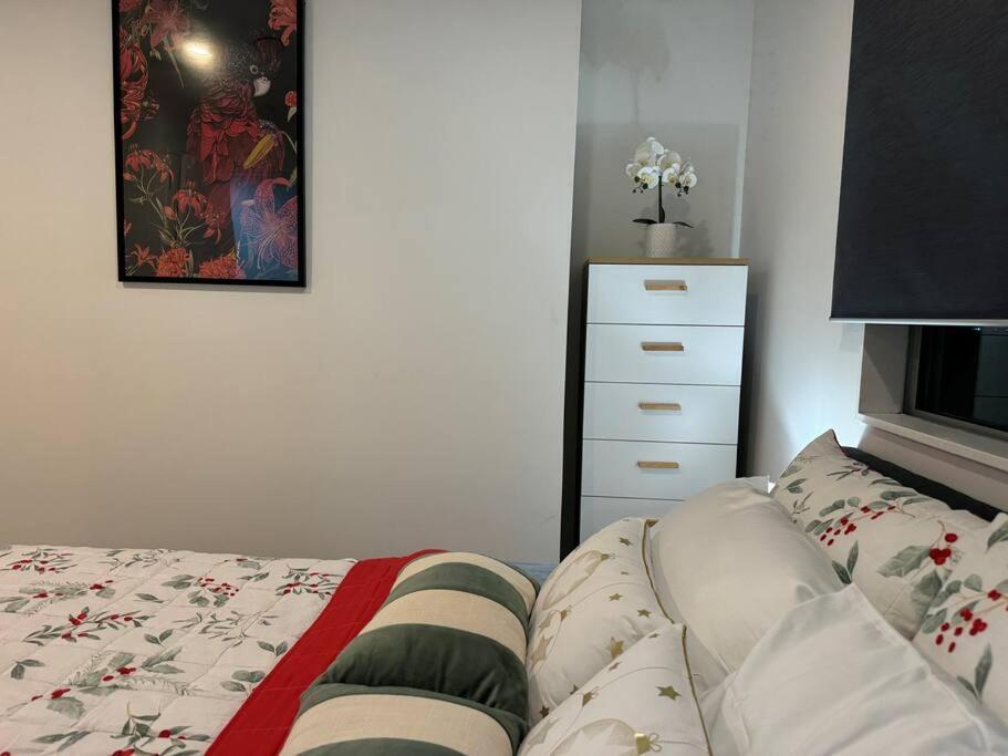 Stunning 3 Bd - 2 Bth City Apt - Pool & Carpark Окленд Екстер'єр фото