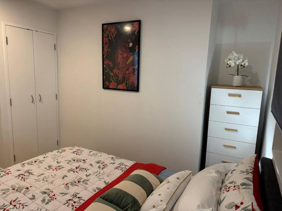 Stunning 3 Bd - 2 Bth City Apt - Pool & Carpark Окленд Екстер'єр фото