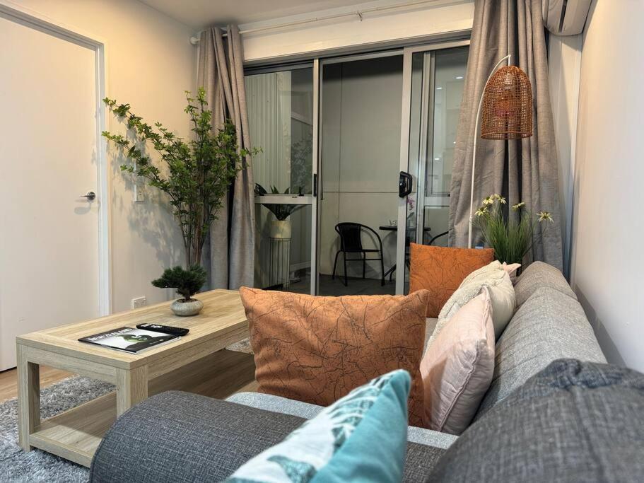 Stunning 3 Bd - 2 Bth City Apt - Pool & Carpark Окленд Екстер'єр фото