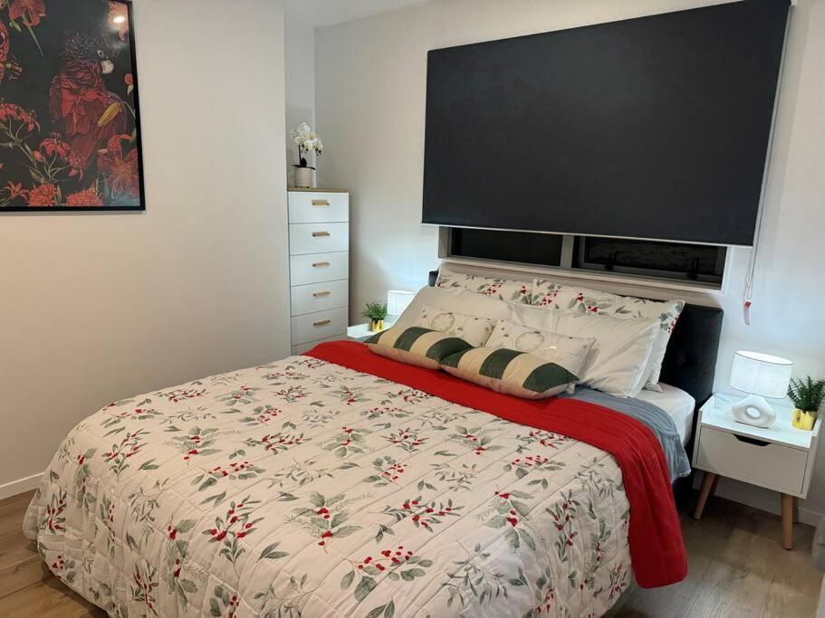 Stunning 3 Bd - 2 Bth City Apt - Pool & Carpark Окленд Екстер'єр фото
